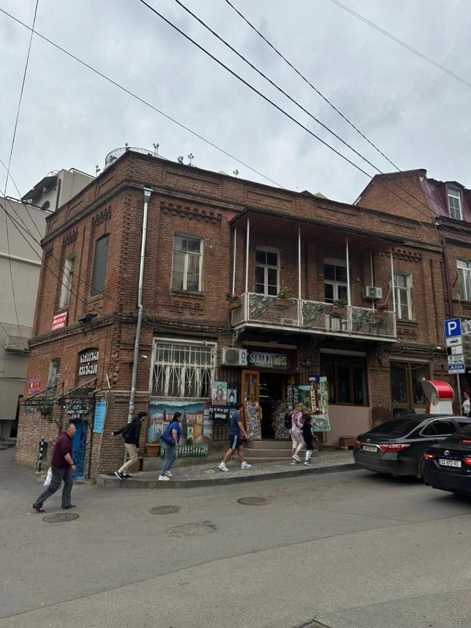 Sabir'S Apartment Old Town Tbilisi Esterno foto