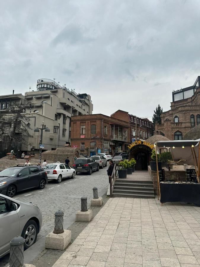 Sabir'S Apartment Old Town Tbilisi Esterno foto